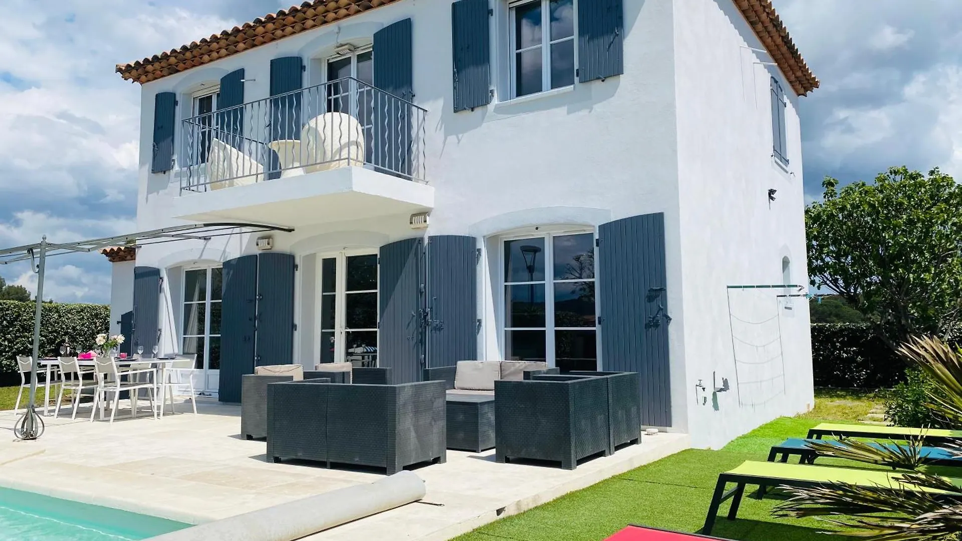 Holiday home Cetanou Villa 4 Etoiles Piscine Et Climatisation Au Calme La Londe-les-Maures